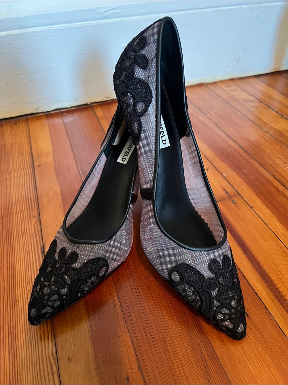 Karl Lagerfeld Black Lace Applique Pointed Pumps with Plaid